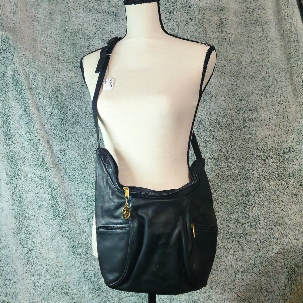 Black Stone Mountain hobo bag in great condition